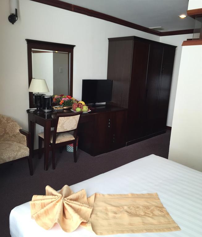 Dong Kinh A Hotel Ho Chi Minh City Exterior photo